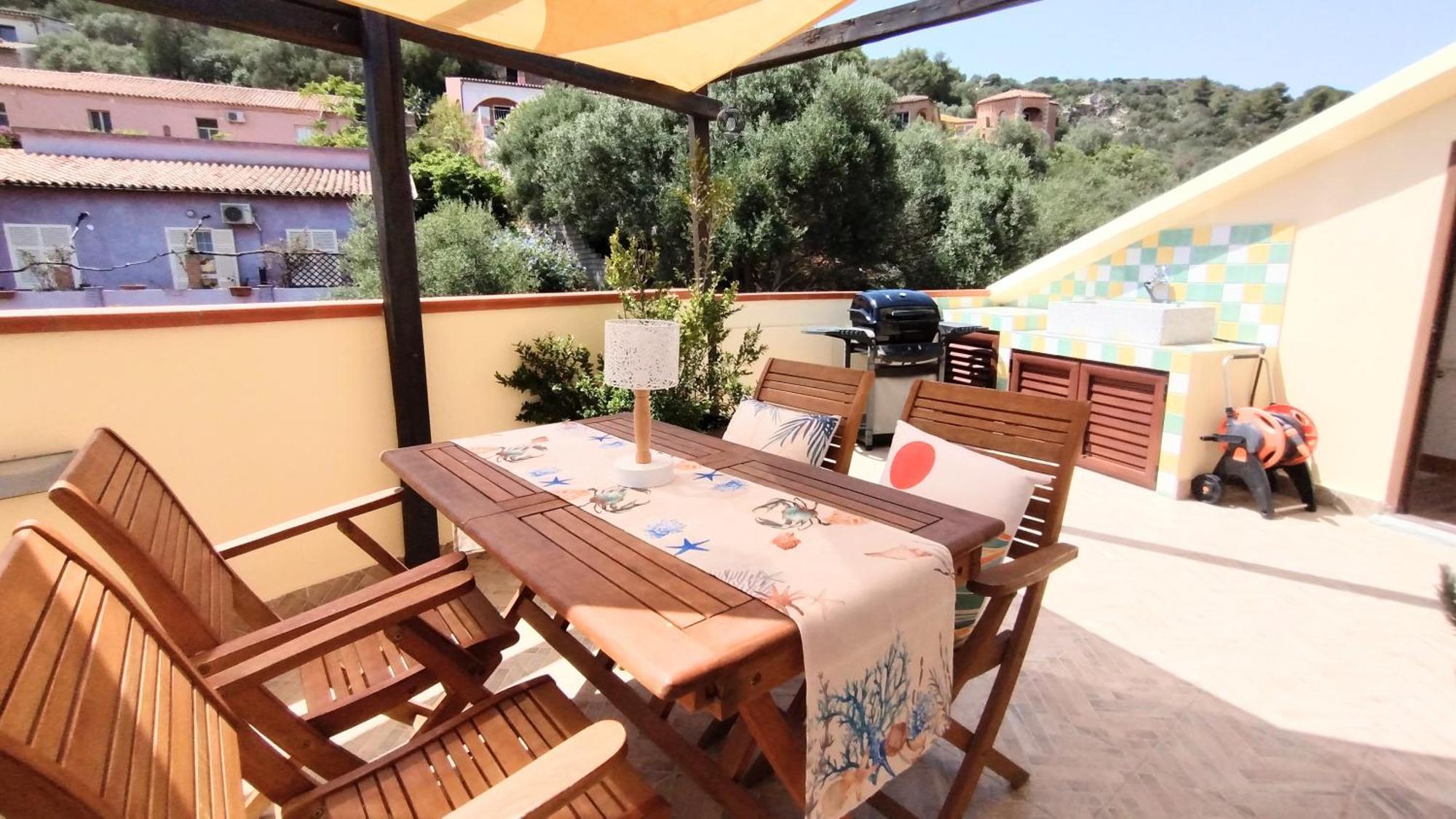 Appartamento La Terrazza - Località Cala Gavetta La Maddalena  Extérieur photo